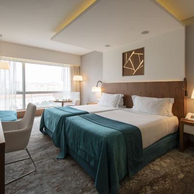 Premium Deluxe Twin Room Epic Sana Lisboa Hotel Promo Code