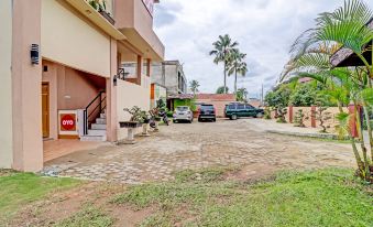 OYO 90945 Arizon Kost - Housity