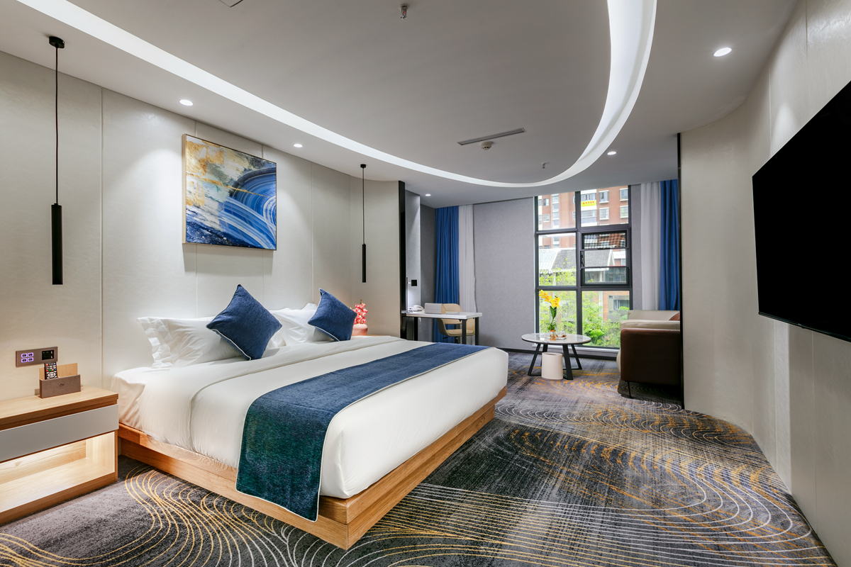 悅享大床房+輕奢沙發-靜謐空間