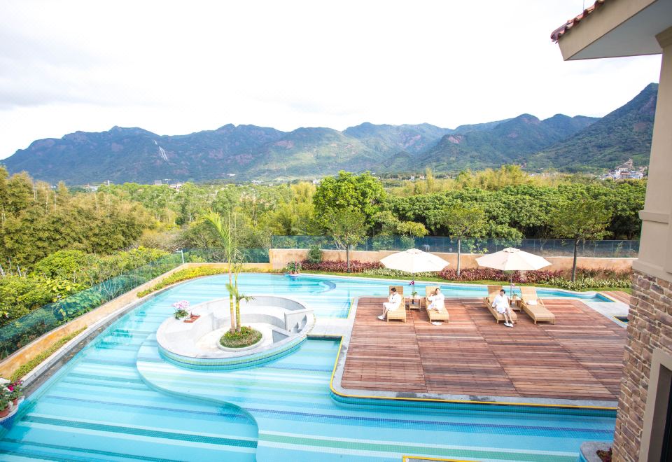 Regal Palace Hot Spring Hotel GuangzhouV18 Villa - 6-Room