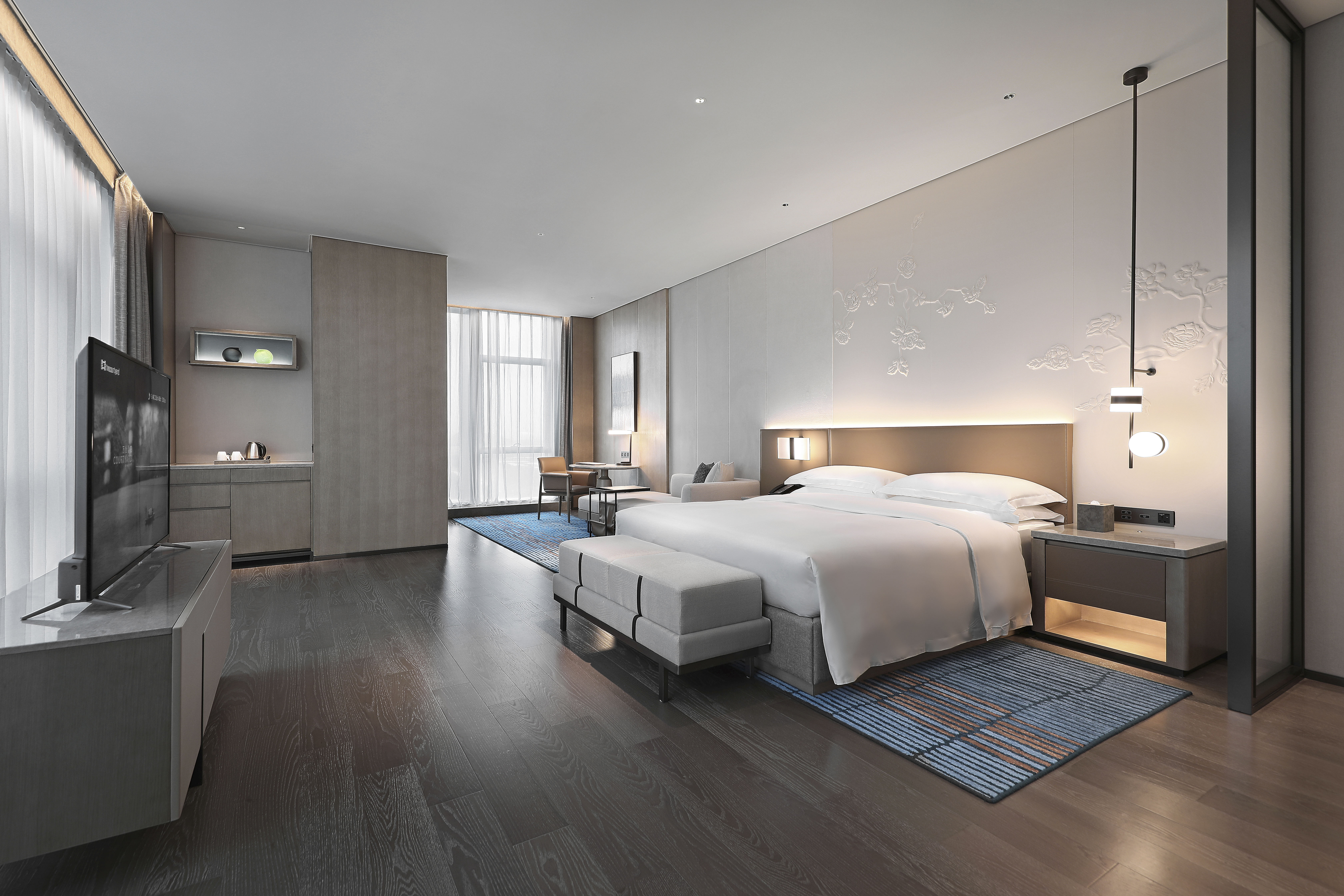 高级豪华大床房