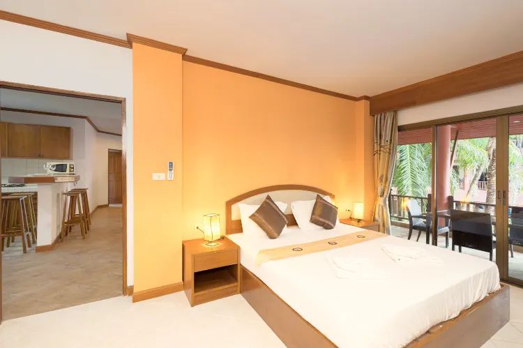 ห้องสวีทสามห้องนอน (ผู้ใหญ่ 4 ท่าน + เด็ก 1 ท่าน)