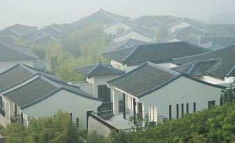 Fuchun Mountain Residence Golf Resort - Housity