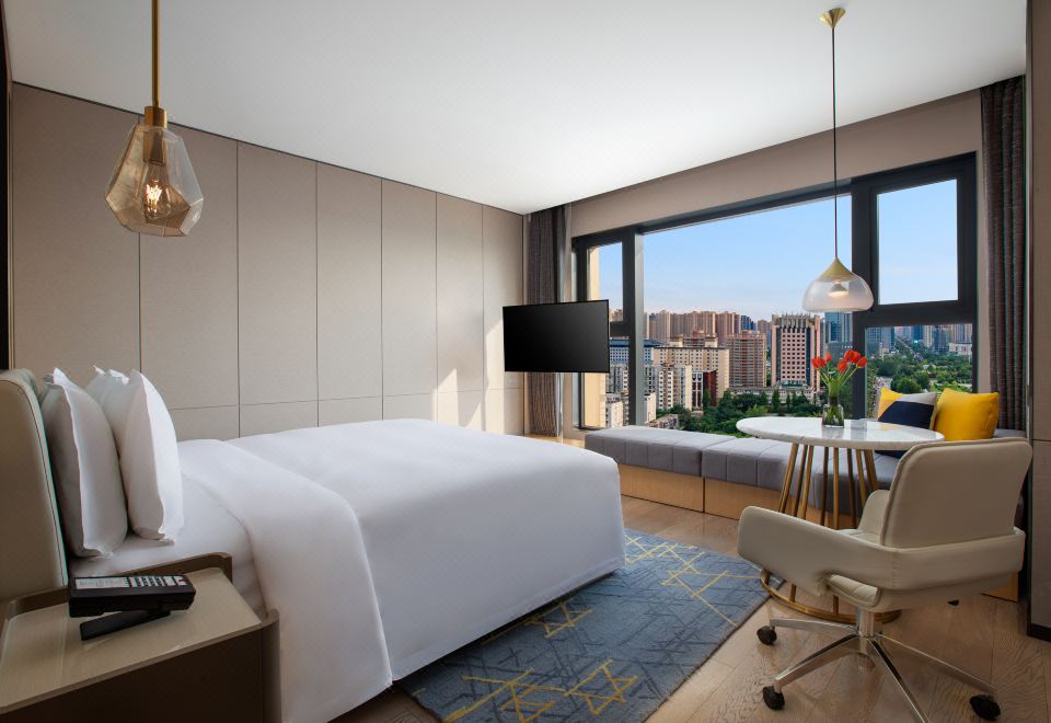 豪华大床房-双台洗漱，尊享私密旅居空间