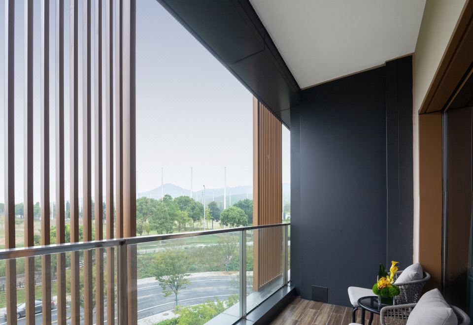 Mhub by MGM Nanjing JiangningGuestroom - Golf Course-View (2 beds) (Balcony)