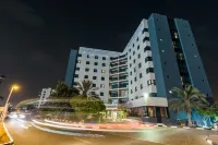 Arabian Park Dubai, an Edge by Rotana Hotel