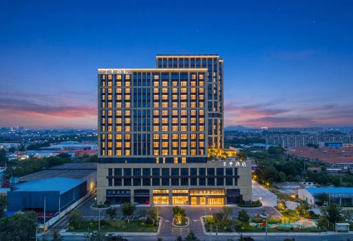 Ji Hotel(Qingdao Wenyang Road Chengyang Station)