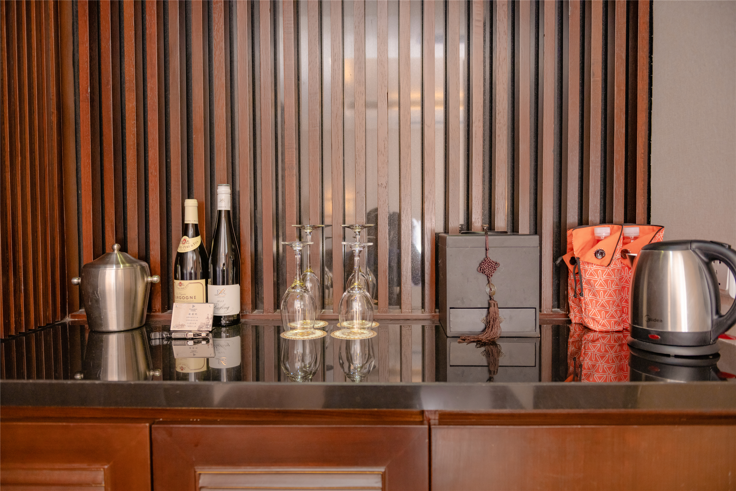 园林豪华大床房（大浴缸）