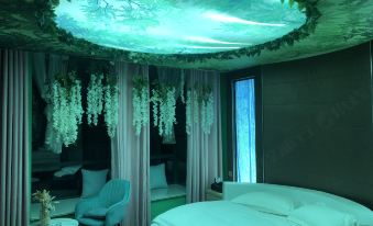 Pu'an Yihong Boutique Theme Hotel