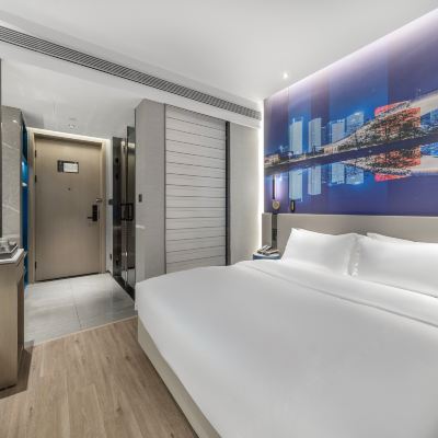 城市景緻大床房 柏槿飯店（深圳羅湖口岸國貿店）優惠