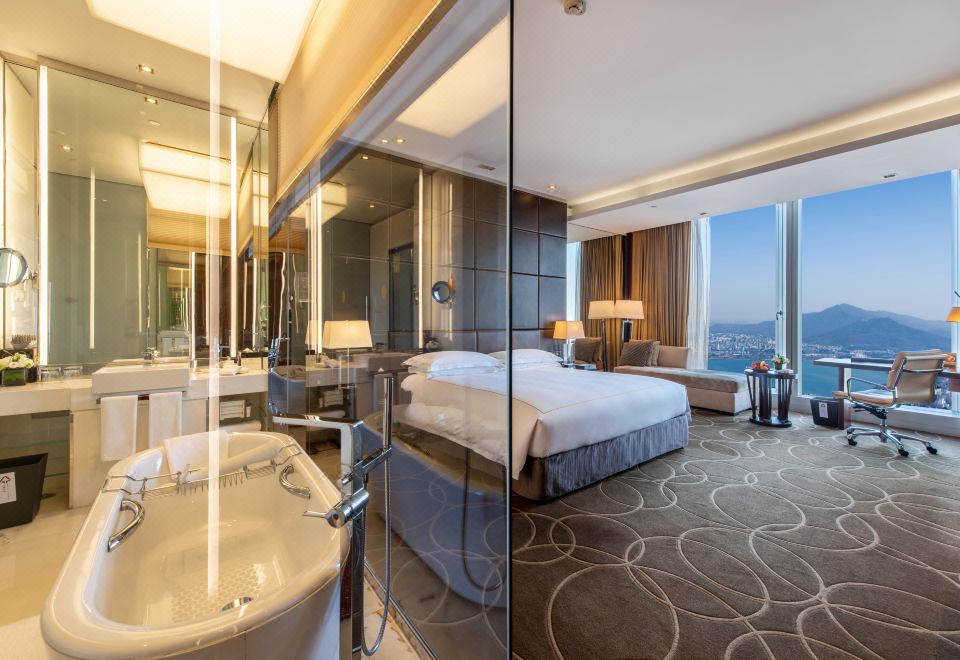 InterContinental Nanjing1 King Bed Classic Lake View
