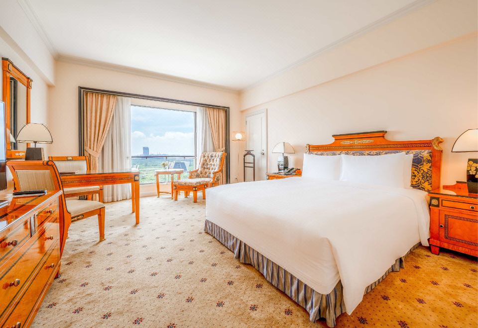 河景行政特大床房