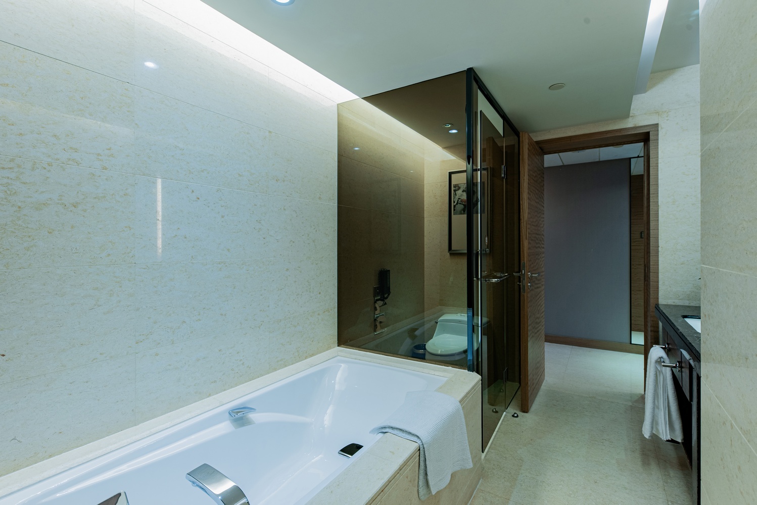 Shenzhen YANGBANGLANGYUE International HotelLang Yue Queen Suite