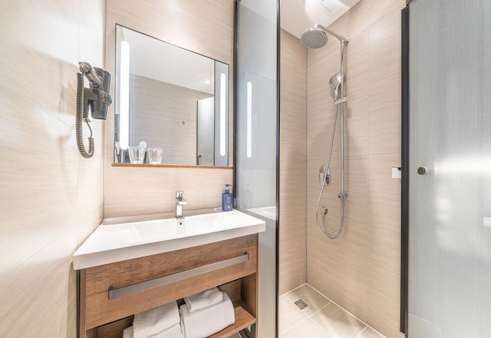 HanTing Hotel (Beijing Qianmen Street)Family Room