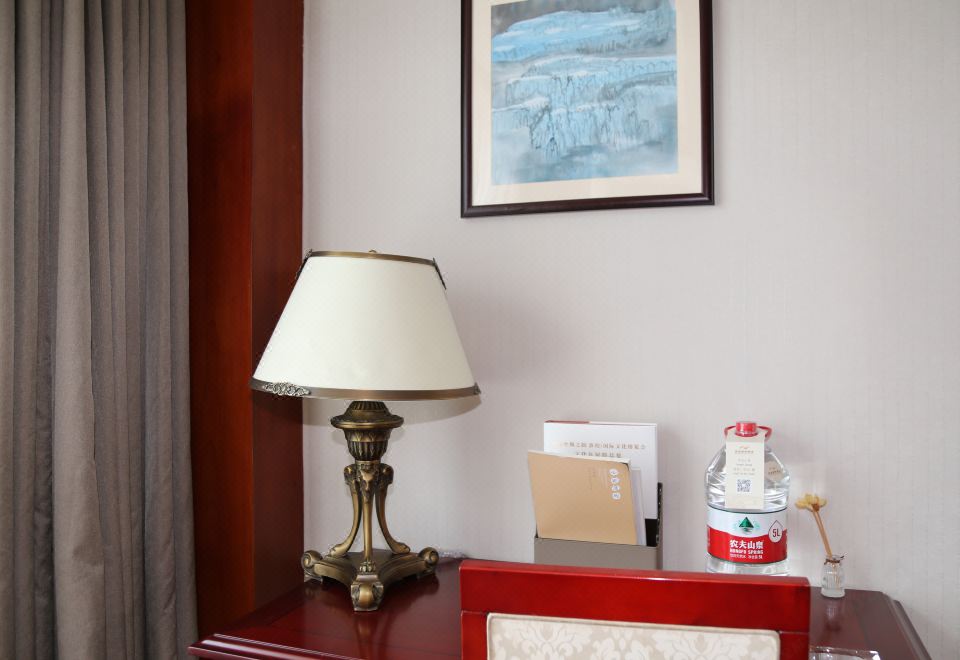 Dunhuang International HotelDeluxe Suite (Building 1)