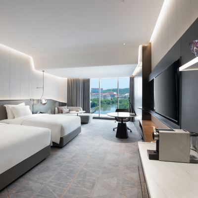 摩登商旅雙床房 武漢光谷皇冠假日飯店優惠