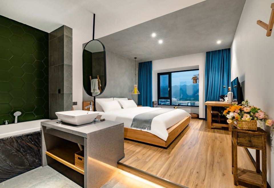 Fanxiu Mountain-View Double Bed Room