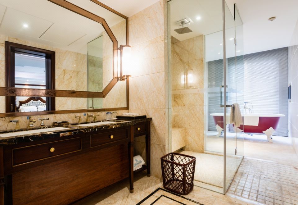 Chishui Jinqian Jiahua HotelMemory Smart Suite