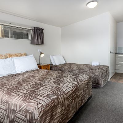 Studio Cottage 10 Cottages Promo Code