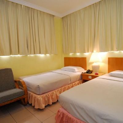 Bilik Deluxe Bertiga Kupon Hotel City View