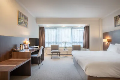 Hotel Carlton Hotels in 