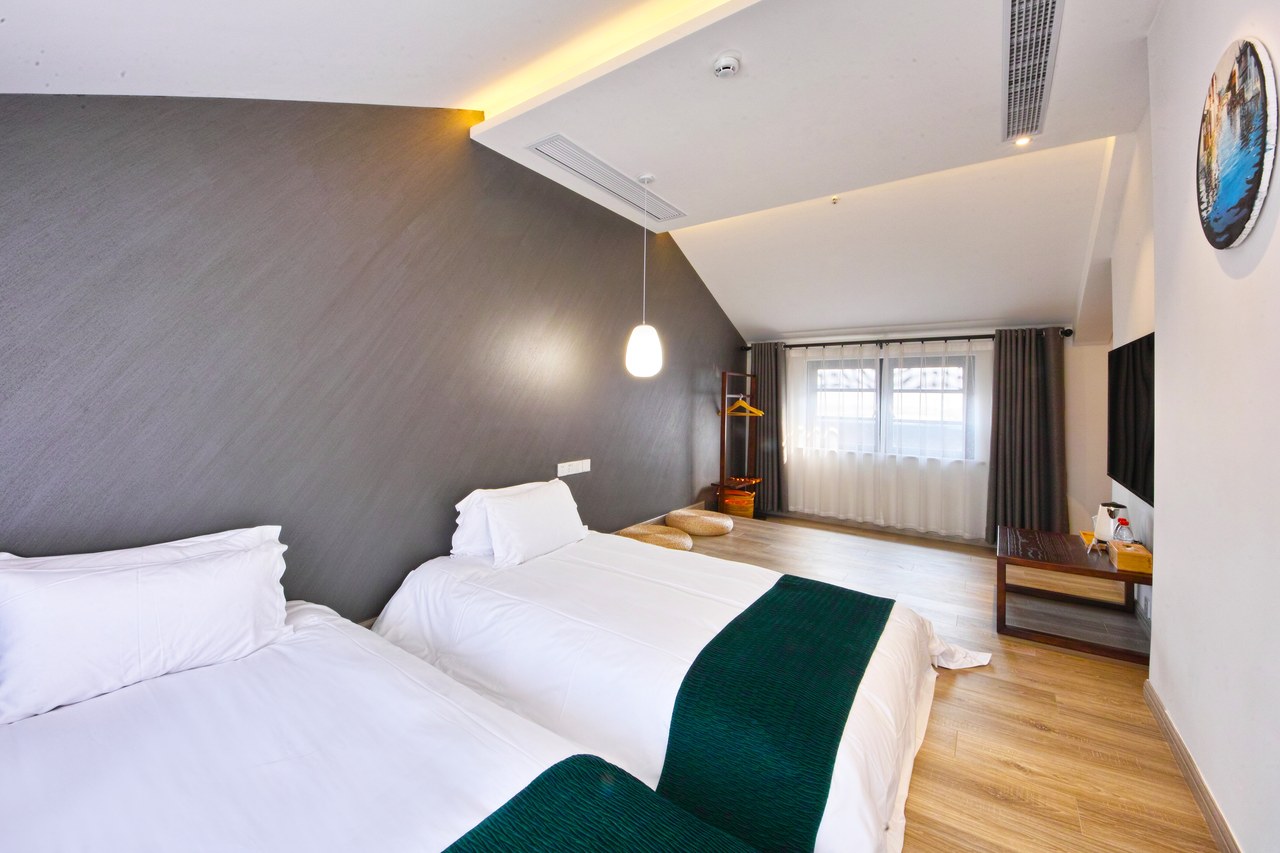 悦来山吧包栋9房10室（娱乐设施齐全/团建/聚会/会议）