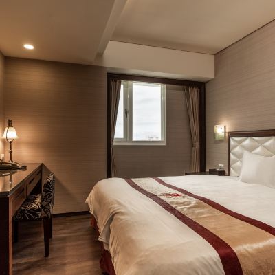 豪華雙人房 鮪魚家族飯店-台東館優惠