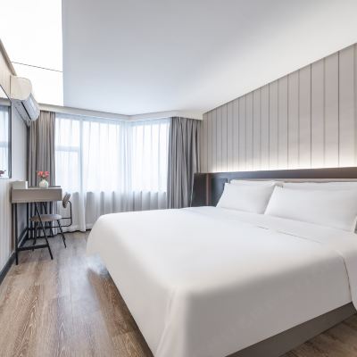 高級大床房 漢庭酒店（珠海拱北口岸情侶路店）優惠