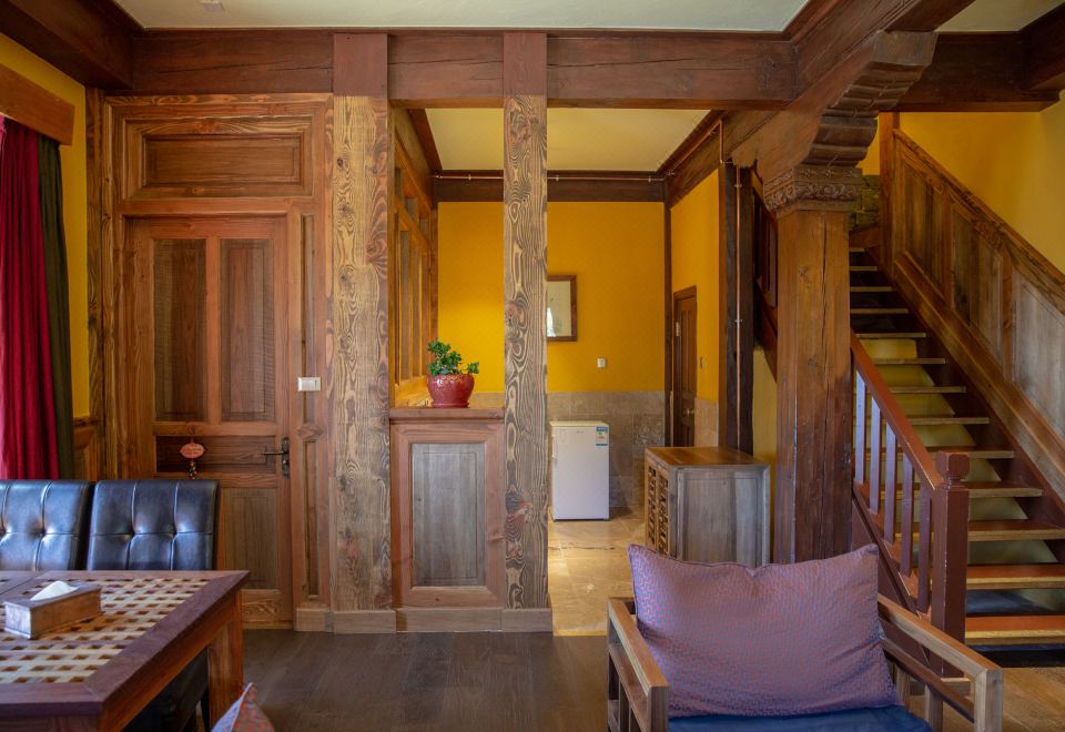 Songtsam Shangri-la LinkaFamily Suite - 2-Bedroom