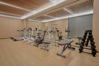 Mingsheng Grand Hotel (tuscaloosa area WuSu railway station nine lotus springs park inn)