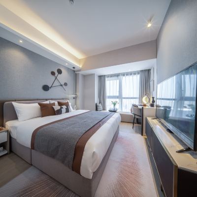 行政大床房（洗衣機+冰箱） 鉑瑞斯行政公寓（深圳海岸城南油服裝城店）優惠