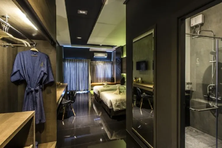 Novem Twin Room