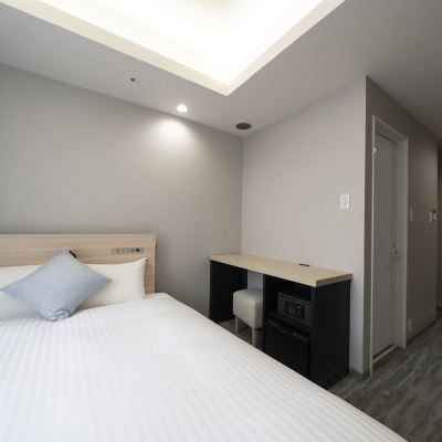 標準大床房 福岡天神東方快捷飯店優惠