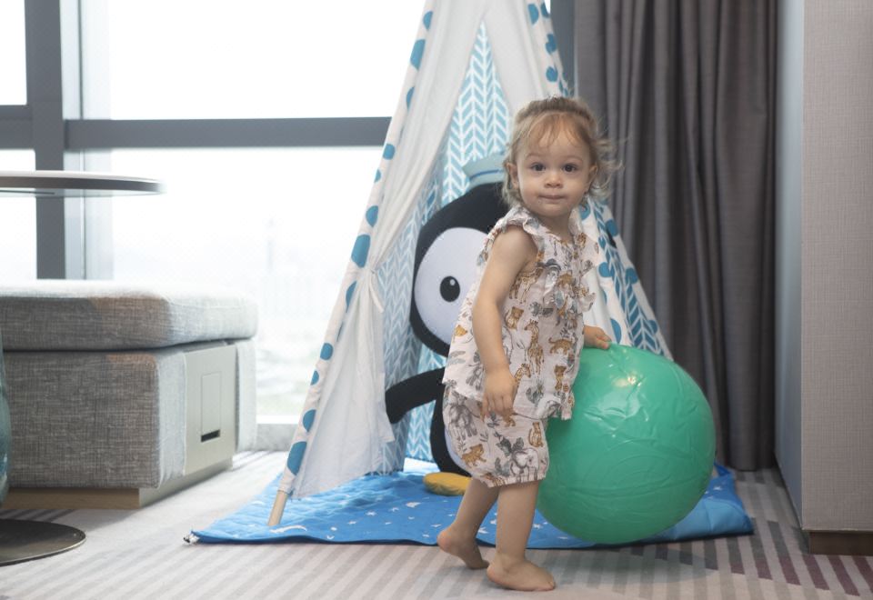 Crowne Plaza Foshan Nanhai1 King Standard Kid-friendly Room