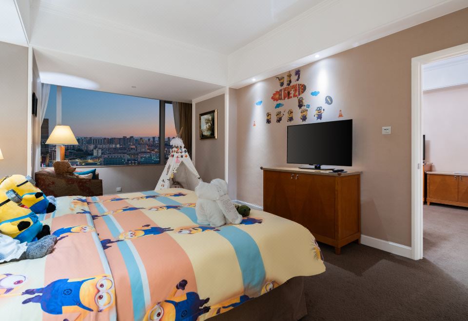 親子套房（童趣布置+小童洗漱用品）