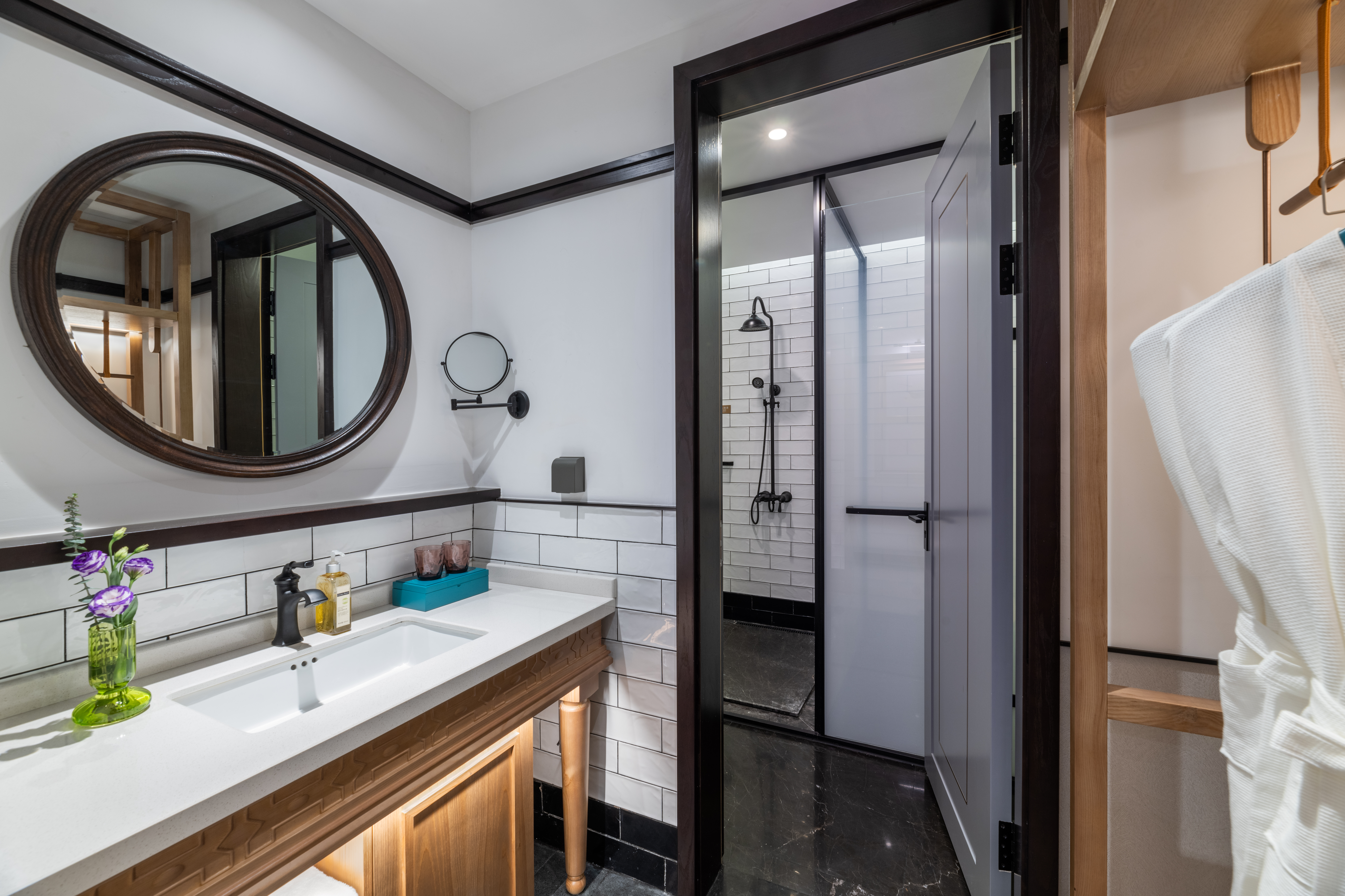 心享豪華大床房（浴缸+MiniBar+手機投屏）