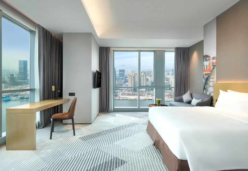 悦雅豪华江景大床房