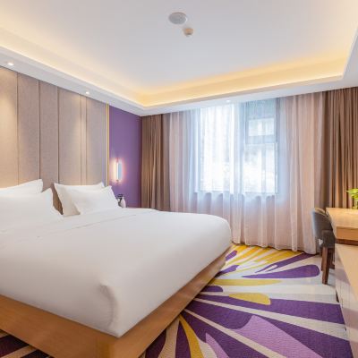 景觀大床房（慕思乳膠床墊+電視投屏） 麗楓飯店（九寨溝風景區店）優惠