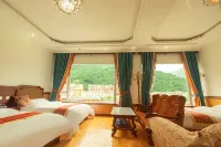 Yuelai Inn