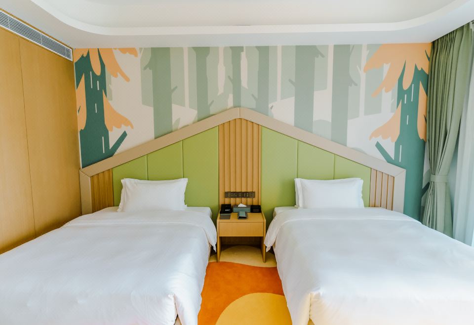 城堡景观阳台双床房