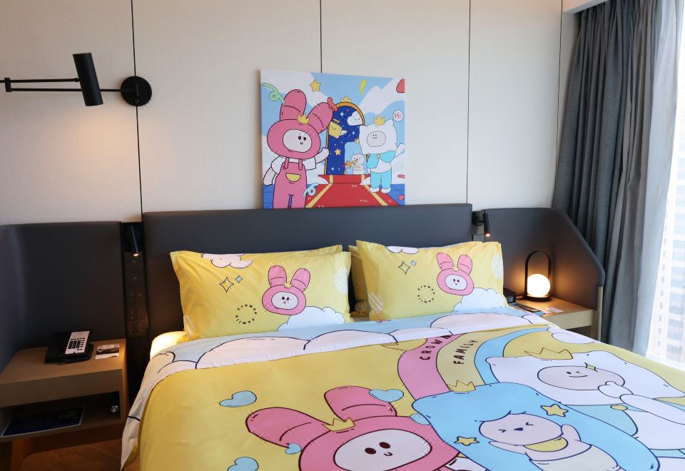 皇冠亲子主题房