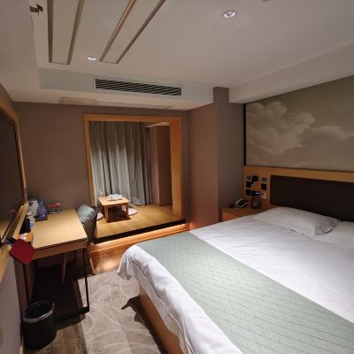 悅致大床房 悅宿水岸飯店（陽朔西街店）優惠