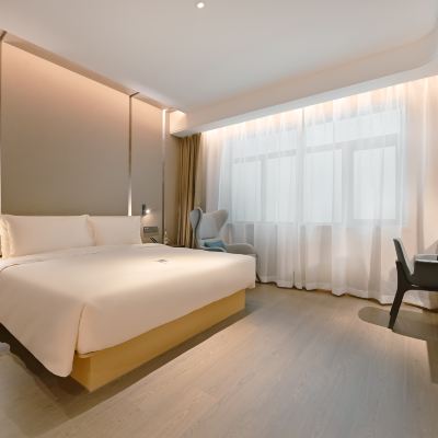 高級大床房（小冰箱+手機投屏） 北京國貿潘家園亞朵飯店優惠