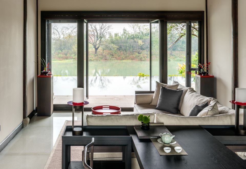 Savoir Resort Hangzhou XixiDeluxe Villa - 2-Bedroom, Lake-View (Pool)