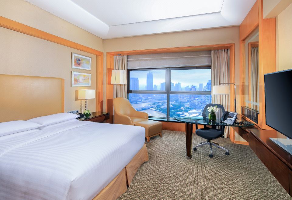 豪華江景大床房