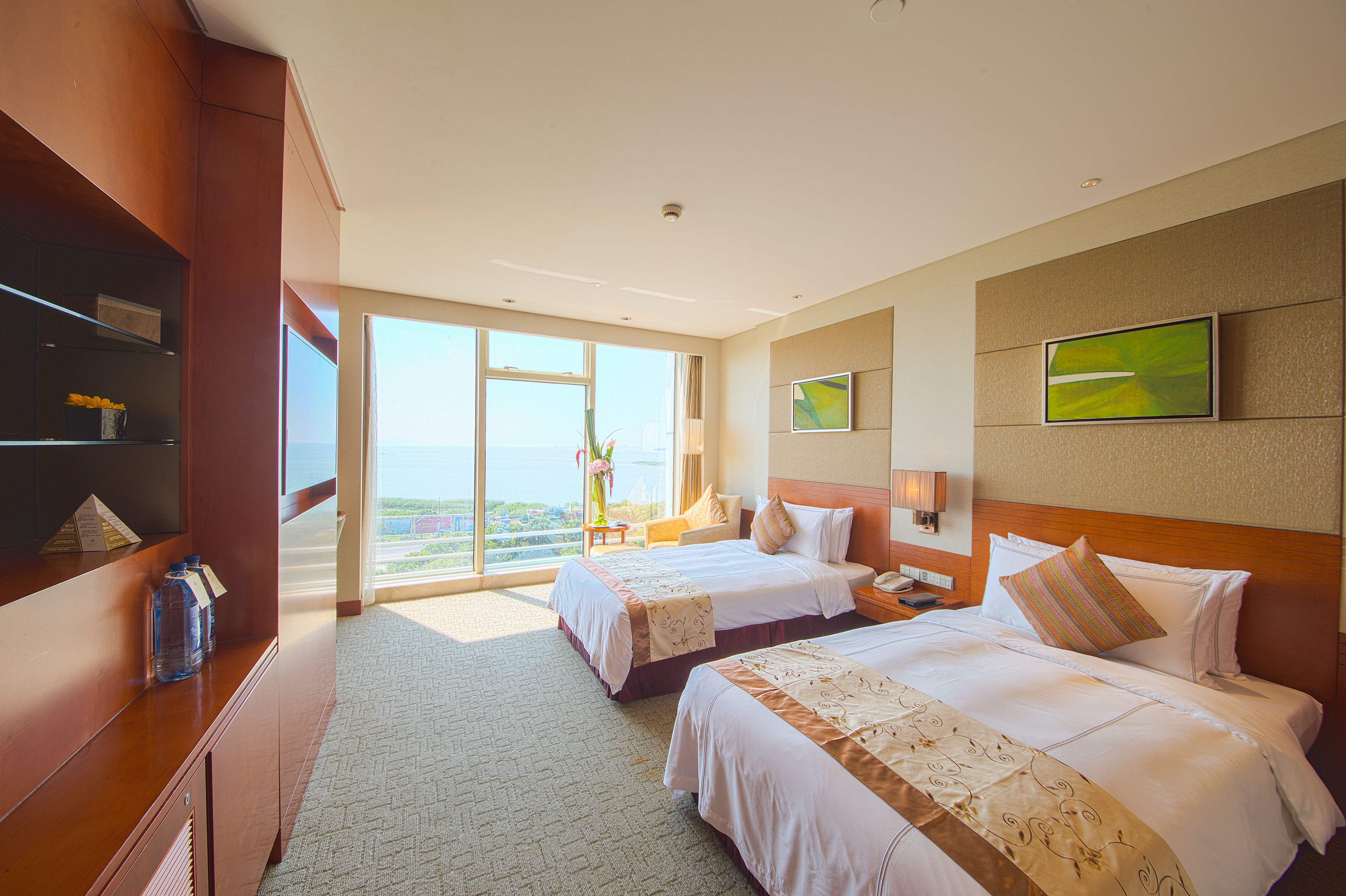 180°太湖湖景雙床房