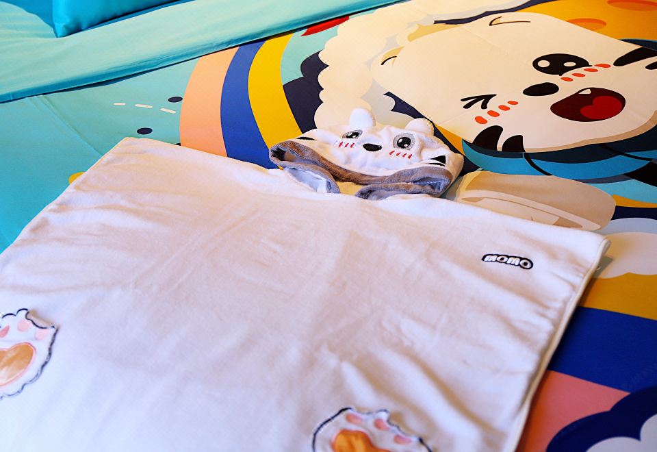 Wanda Realm WuhanMOMO Tiger Cub Family Theme Twin Room