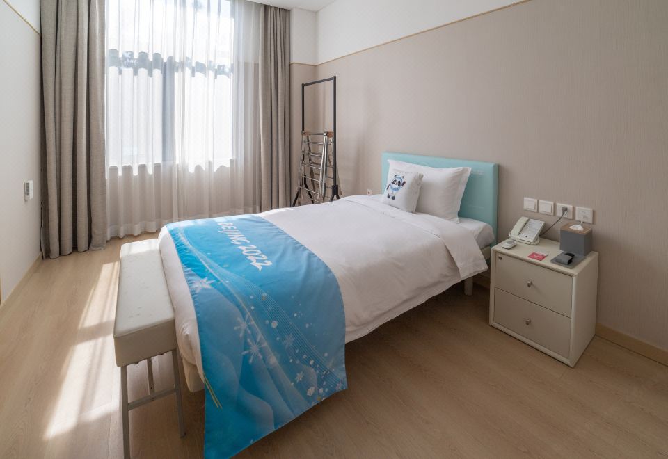 Bejing Yanqing Alpine Skiing Resort HotelAthlete Room With 3 Beds