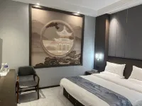 Yifeng Business Hotel