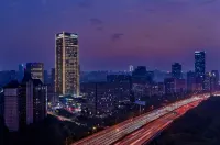 Hilton Chongqing Liangjiang New Area Ξενοδοχεία στην πόλη 